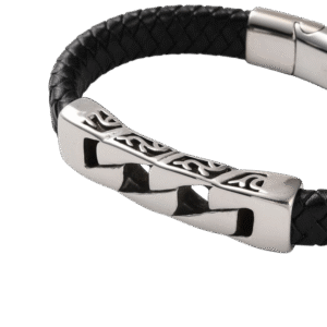 Pulsera de Cuero Trenzado Negro con Placa Cubana